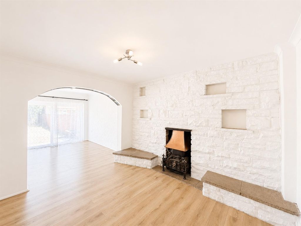 Property photo 2 of 11 Reception Room