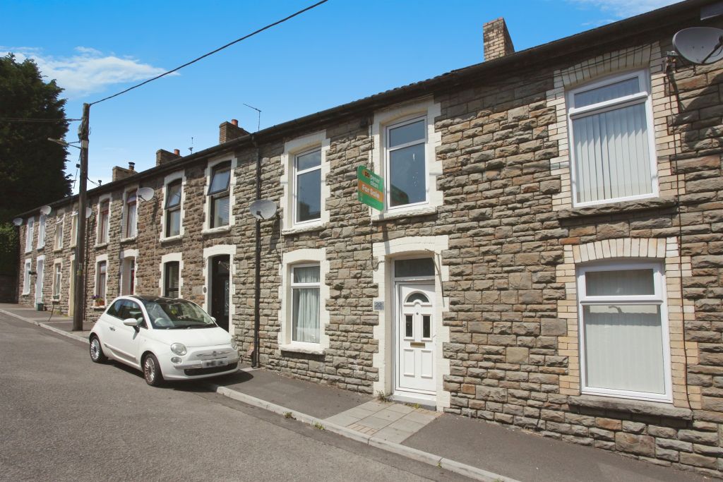 Property photo 1 of 14