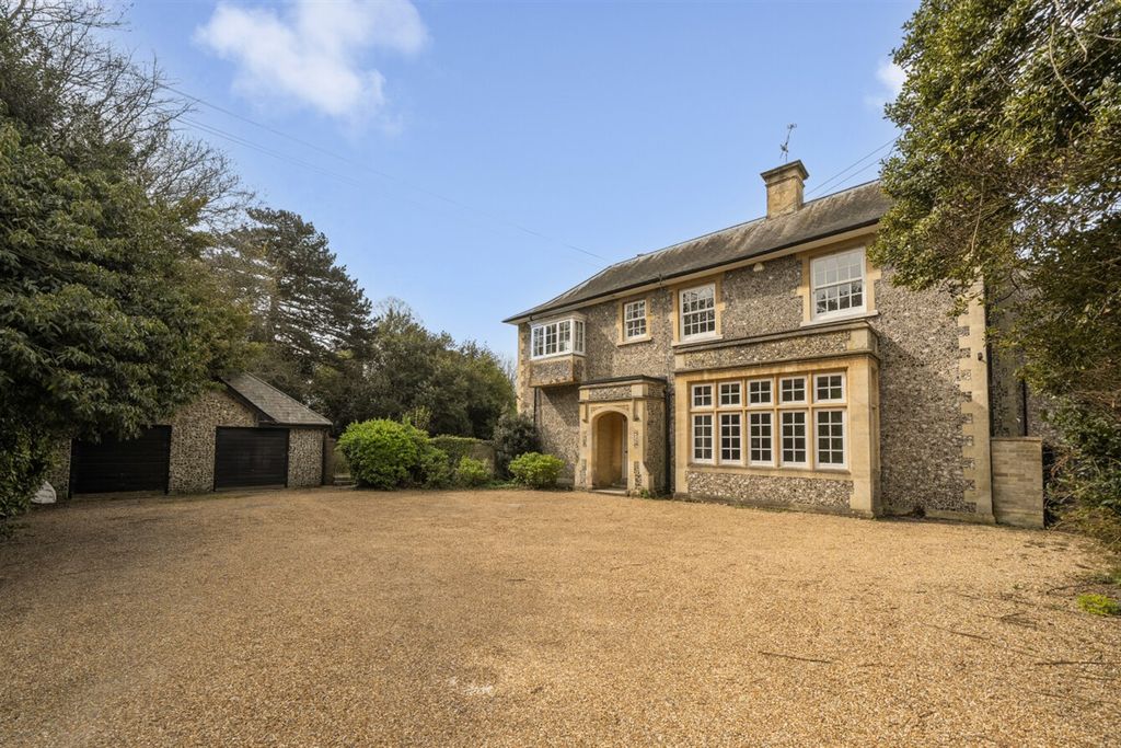 Additional image 29 of 6 bed detached house to rentFlint House, 2 Mill Lane, Langstone, Havant, Hampshire PO9