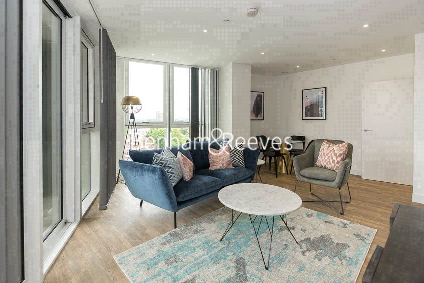 Property photo 1 of 10 Picture No. 02
