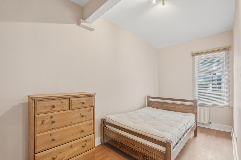 Property photo 3 of 12 Picture No. 01