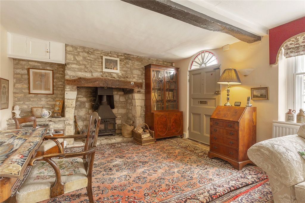 Property photo 3 of 15 Drawing Room