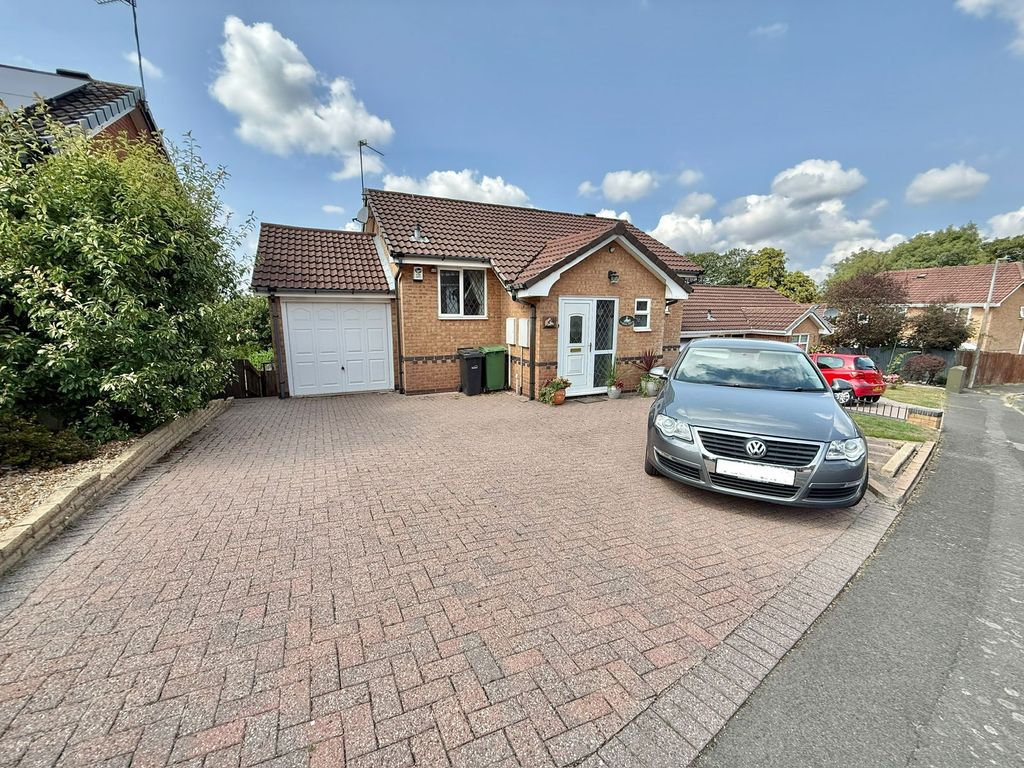 Property photo 1 of 21