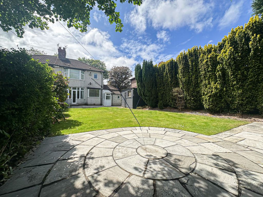 Property photo 3 of 17