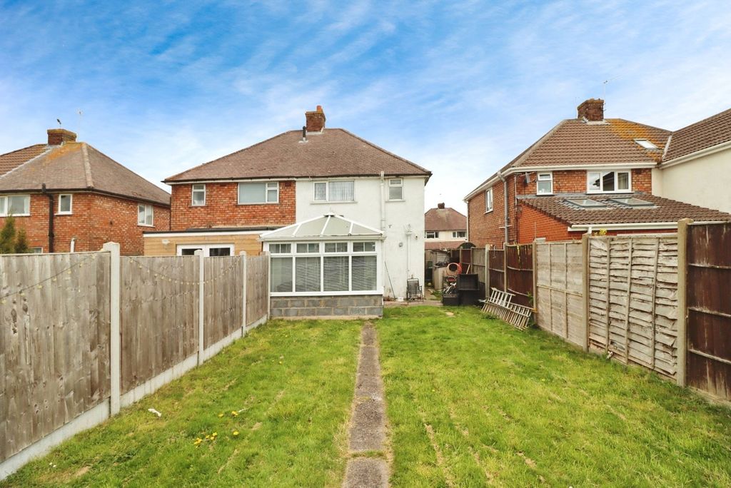 Property photo 2 of 17 Picture No. 02
