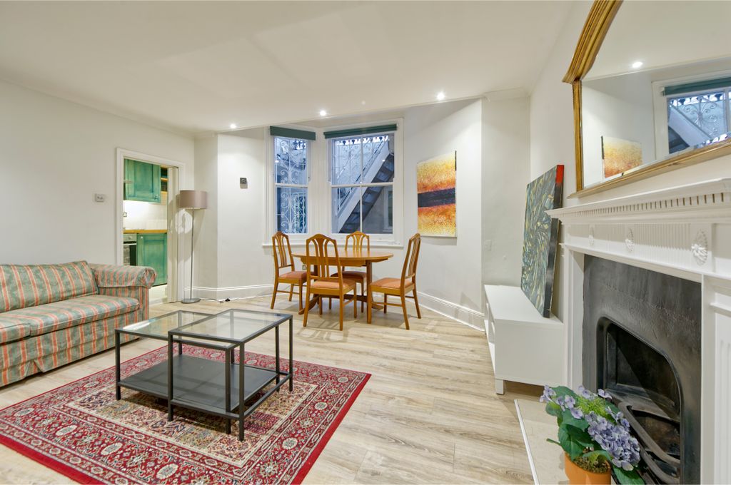 Property photo 2 of 7