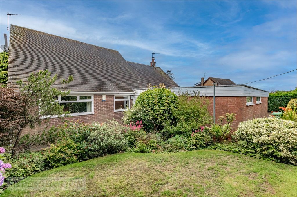 Property photo 2 of 28 Rear Garden