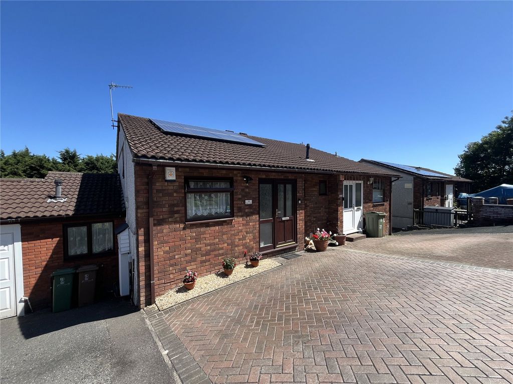 Property photo 1 of 19 Picture No. 03