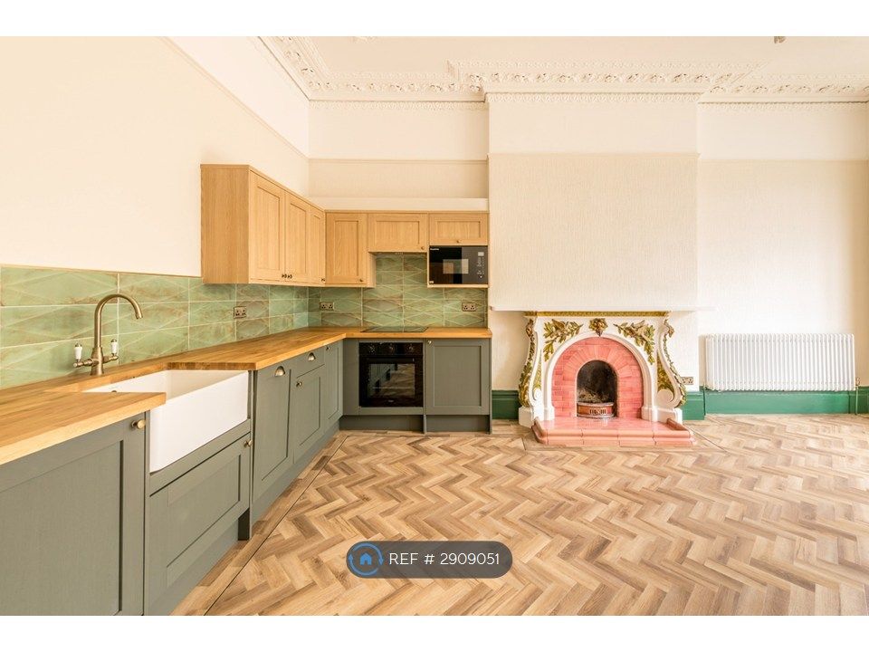 Property photo 1 of 16 Kitchen