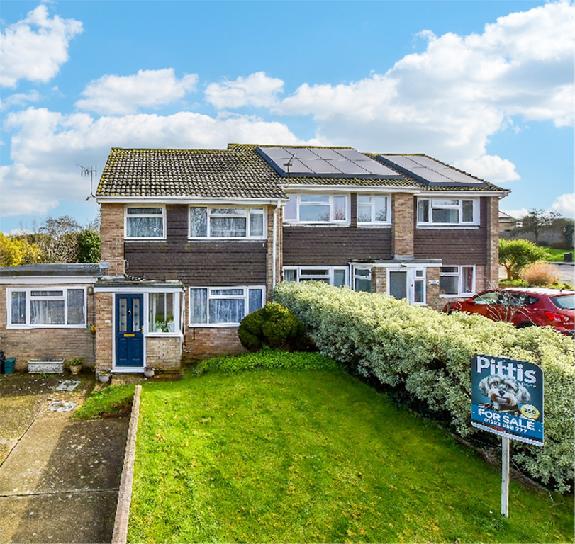 Property photo 1 of 16 Front