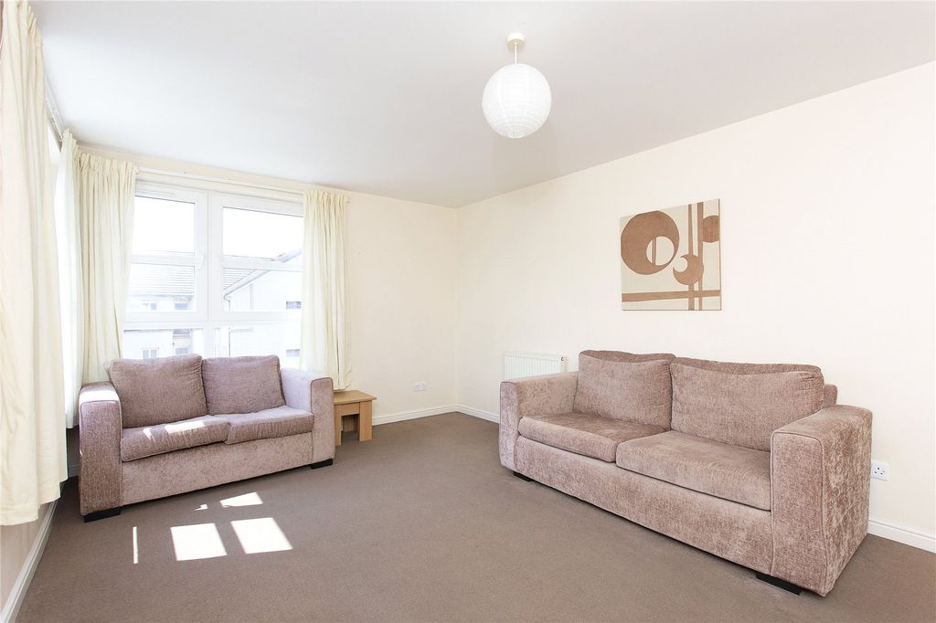 Property photo 2 of 15 Photo 2