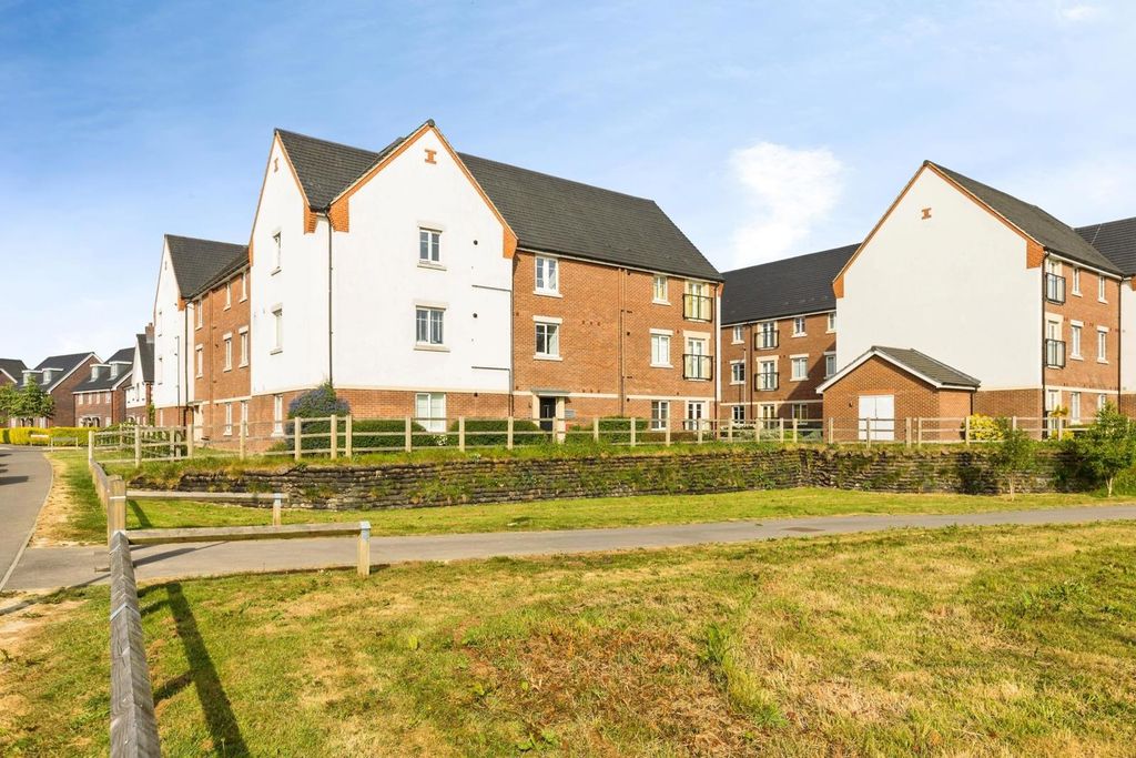 Property photo 1 of 15 Pbox-Img.Jpg