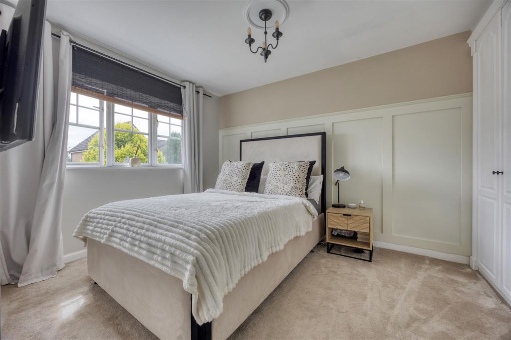 Property photo 3 of 32 69_Brookfield_Drive_Bishopbriggs_017.Jpeg
