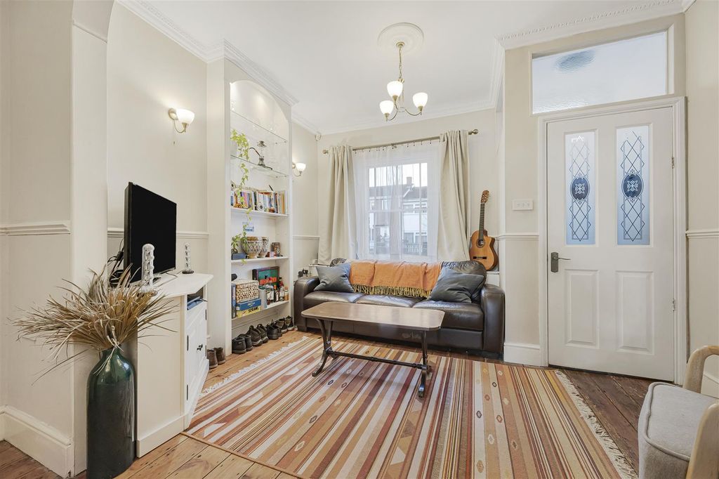 Property photo 2 of 15 16_71788.Jpg