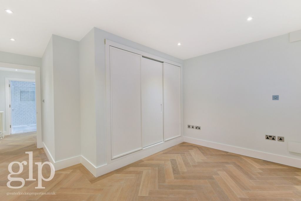 Property photo 2 of 12 3971035