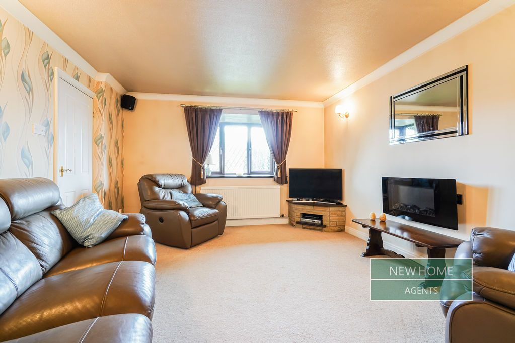 Property photo 3 of 31 Photo 15