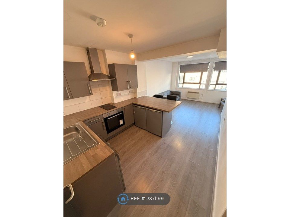 Property photo 1 of 5