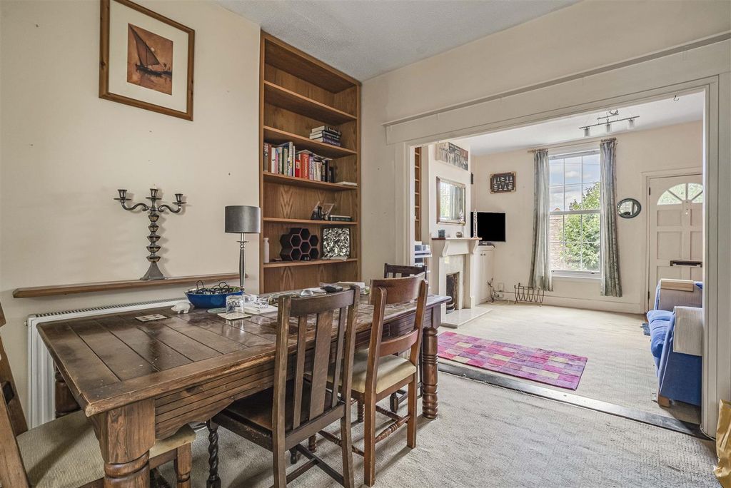 Property photo 3 of 18 20_59069.Jpg