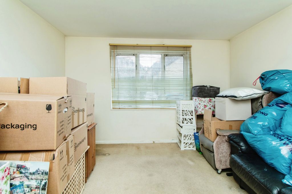 Property photo 3 of 17 Photography