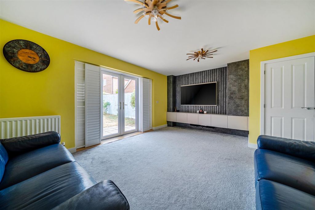 Property photo 2 of 19 1509890-7-6A832Ddd2625F.Jpg