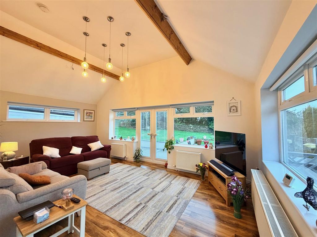 Property photo 2 of 16 Img_1850.Jpeg