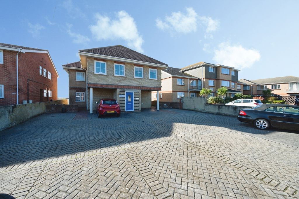 Property photo 1 of 19 Pbox-Img.Jpg