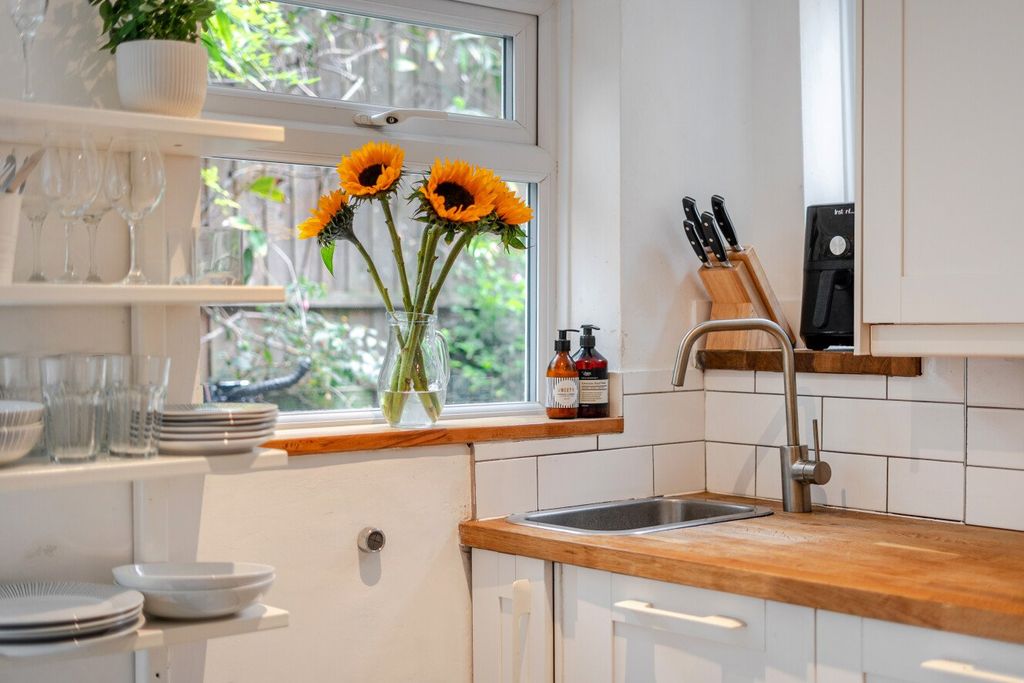 Property photo 3 of 7 Picture No. 02