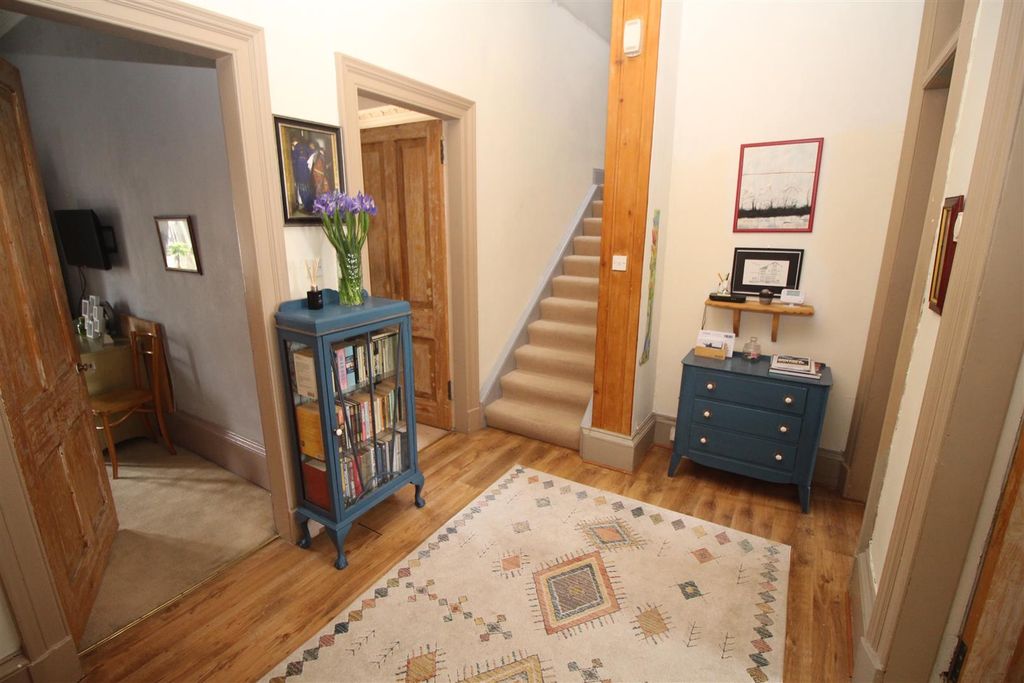 Property photo 2 of 32 Img_2720.Jpg