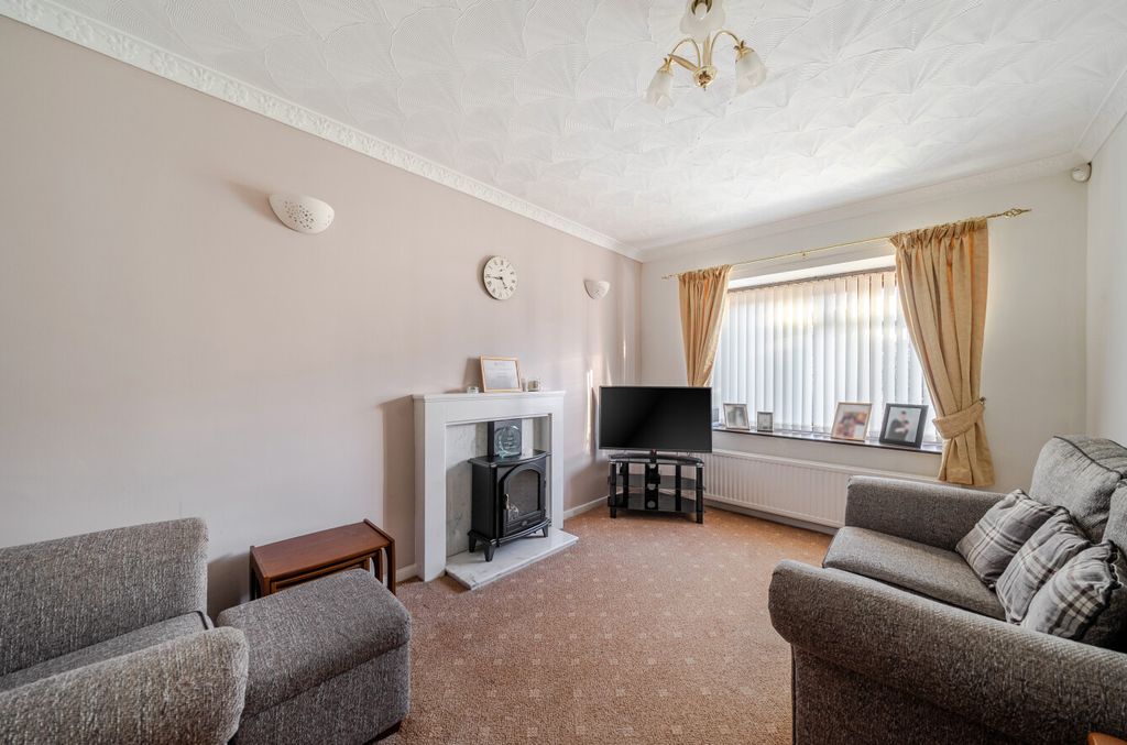 Property photo 2 of 11 1430342-3-69B989F...