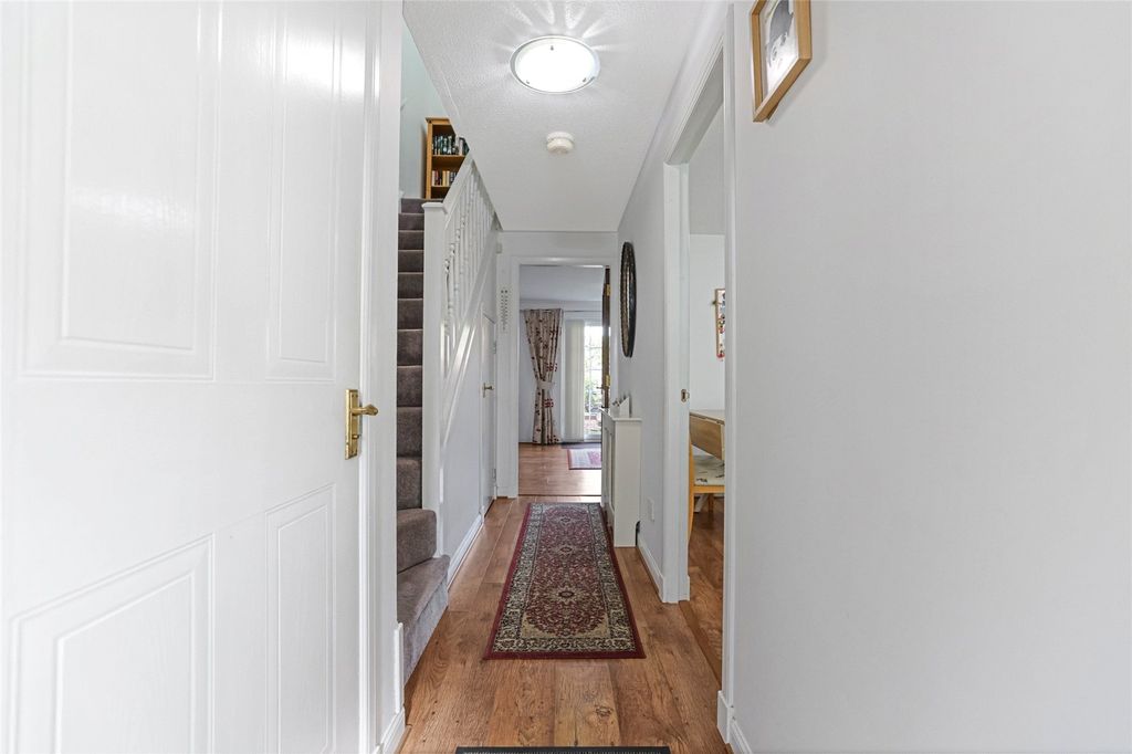 Property photo 2 of 16 Picture No. 03