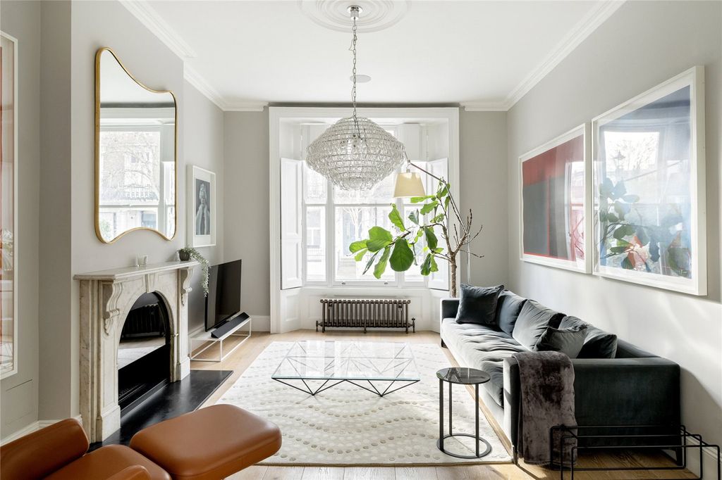 Property photo 2 of 19 Picture No. 03