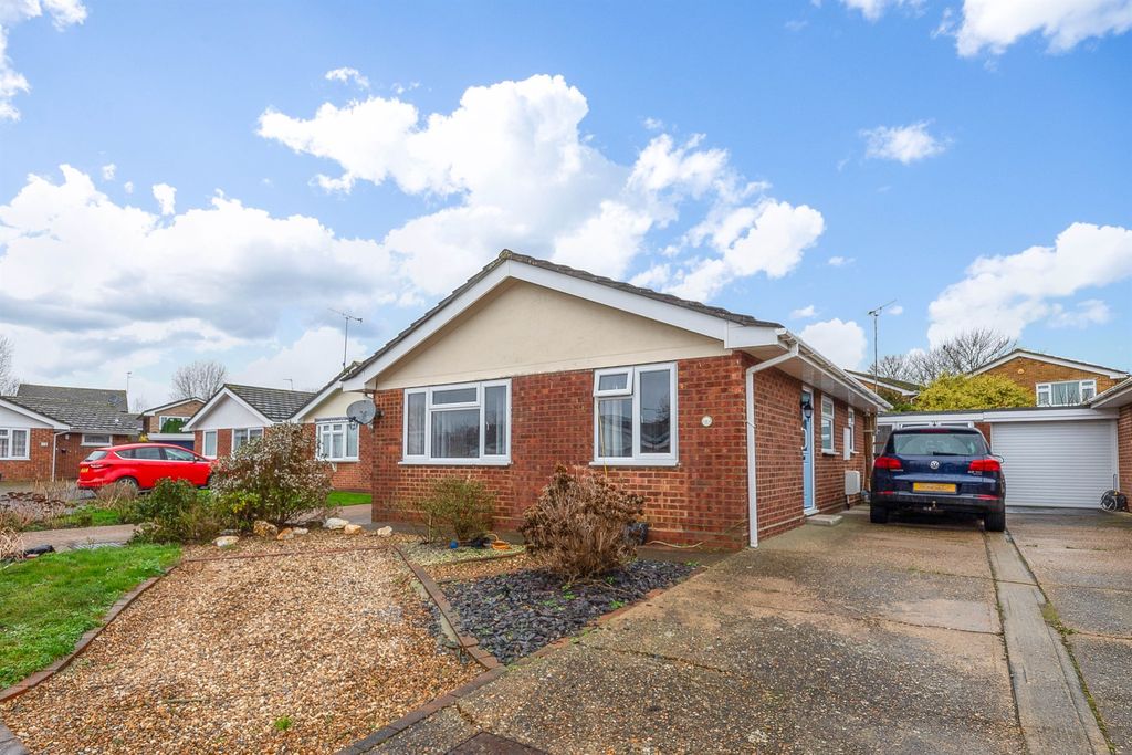 Property photo 1 of 11