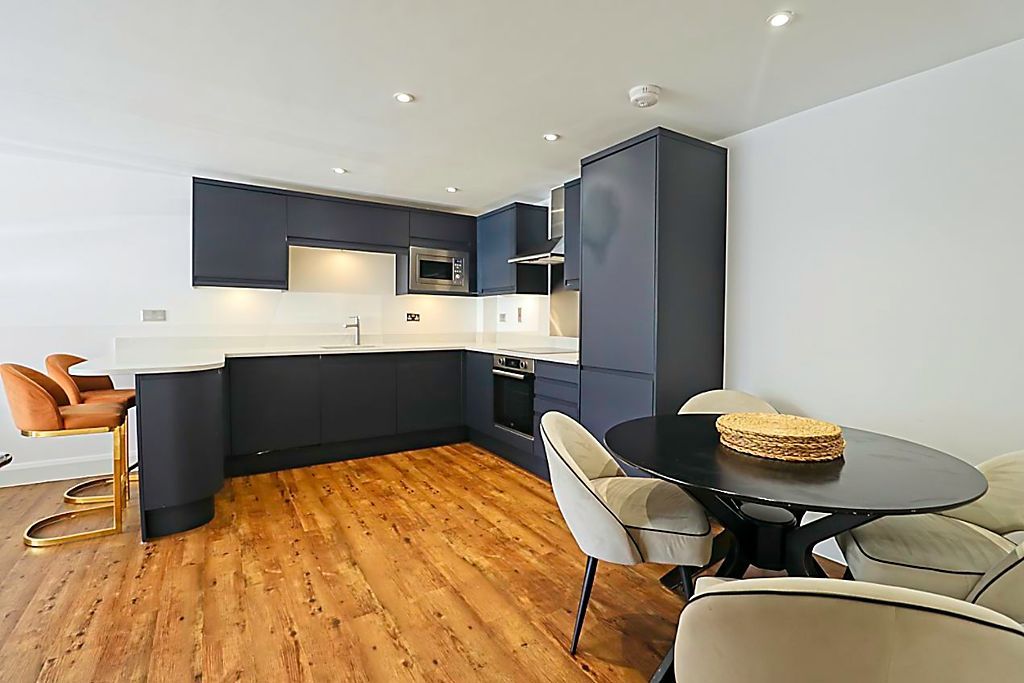 Property photo 3 of 10 Kitchen / Diner