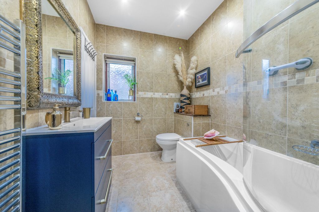 Additional image 20 of 4 bed detached house for saleCowleigh Road, Malvern WR14