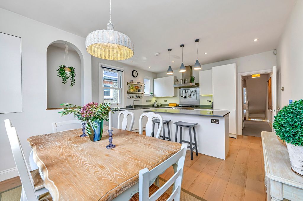 Property photo 1 of 10 Picture No. 40