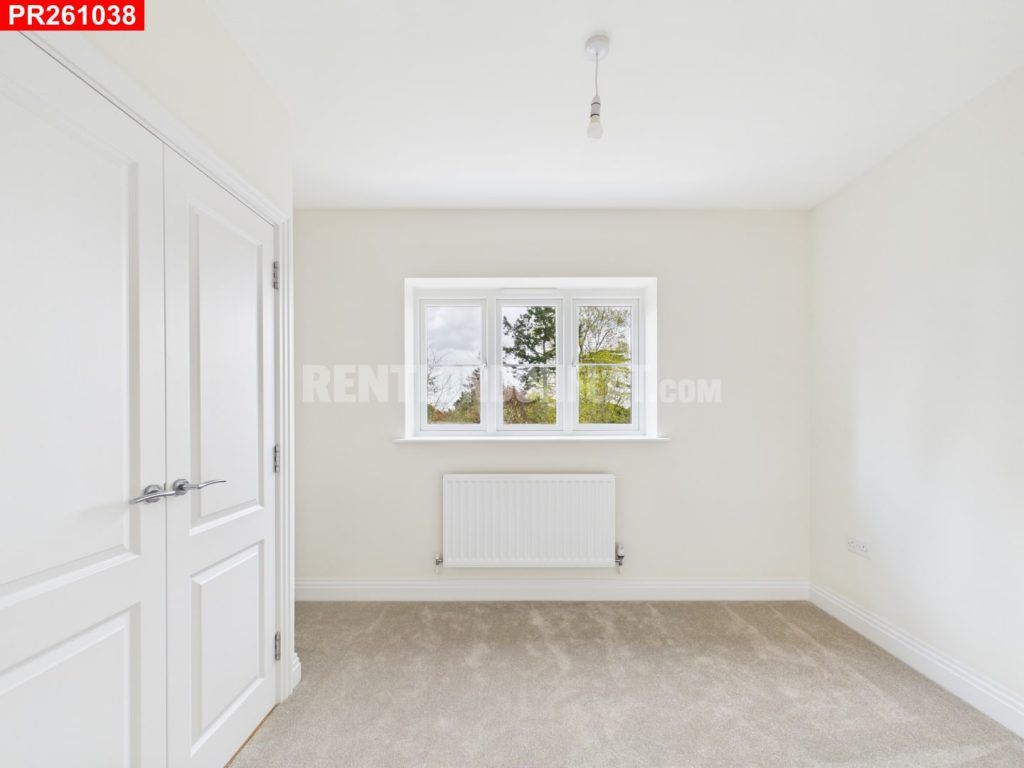Additional image 7 of 4 bed flat to rentOakdale Road, Maidenhead SL6
