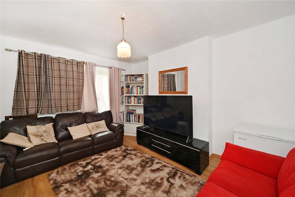 Property photo 3 of 14 Picture No. 08