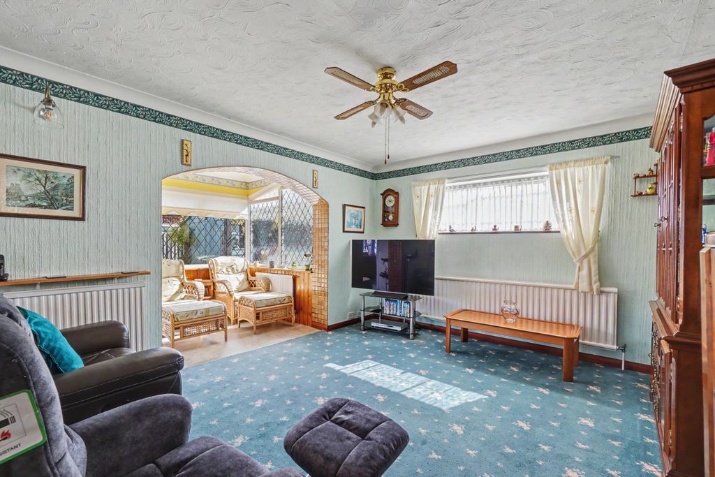 Property photo 3 of 16 5343347