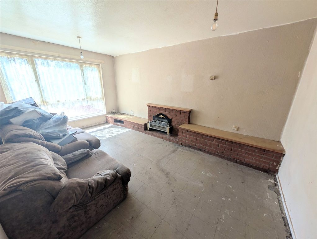 Property photo 3 of 6 Picture No. 13