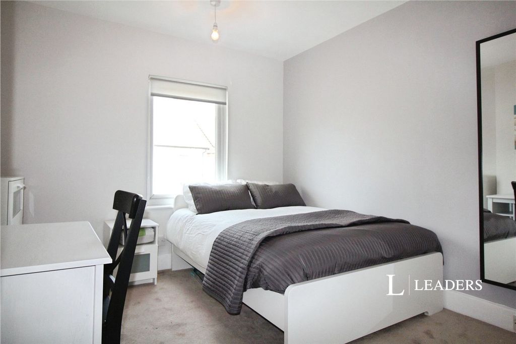 Property photo 1 of 6 Pbox-Img.Jpg