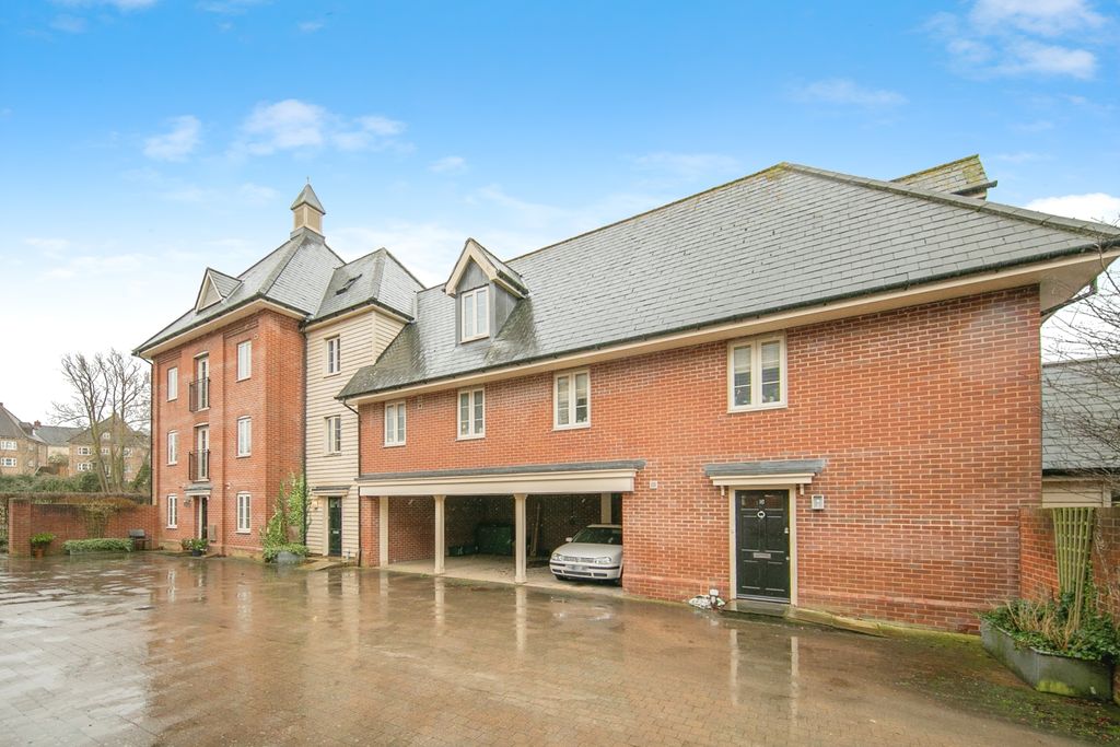 Property photo 1 of 13 Photography