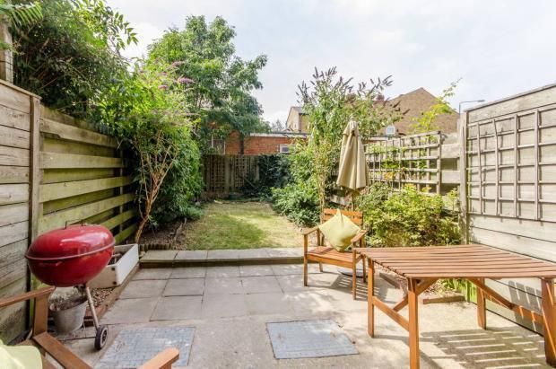 Property photo 2 of 11 Garden