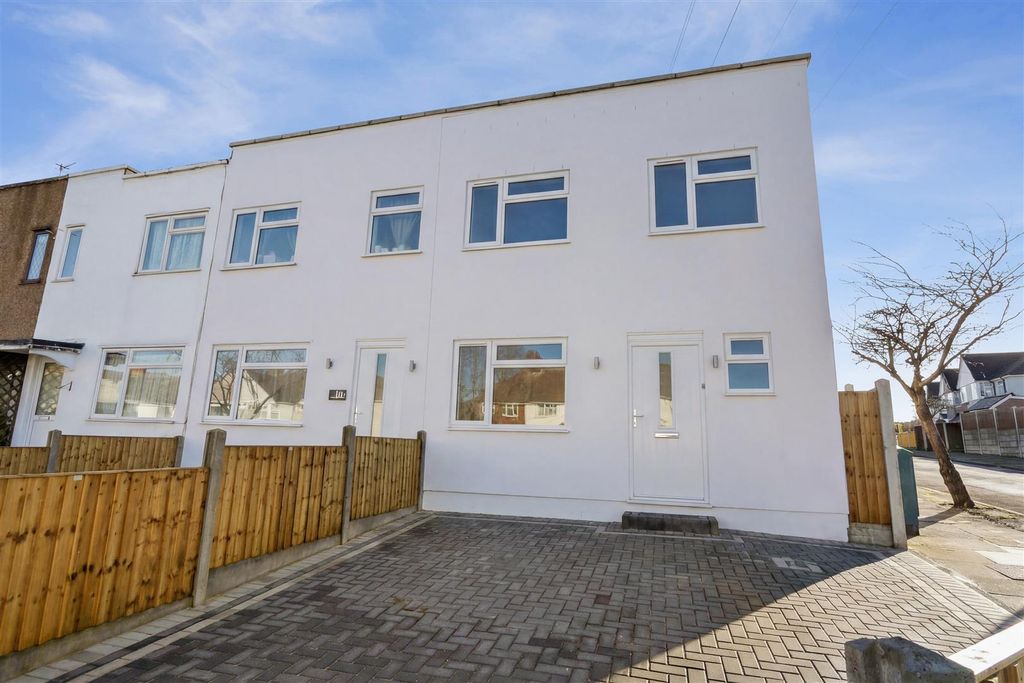 Property photo 1 of 20 Rt_Wt_Bxh_T_Job172_110A Howard Avenue_24_140120262