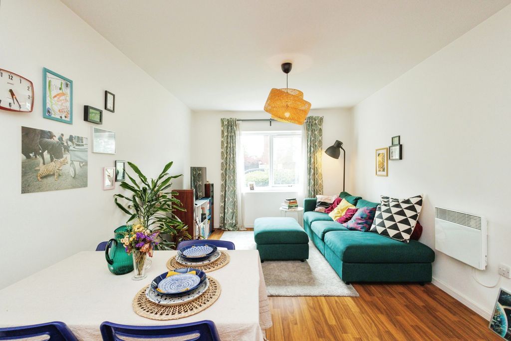 Property photo 2 of 15 Photography