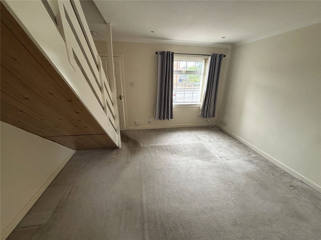 Property photo 2 of 9 Picture No. 06