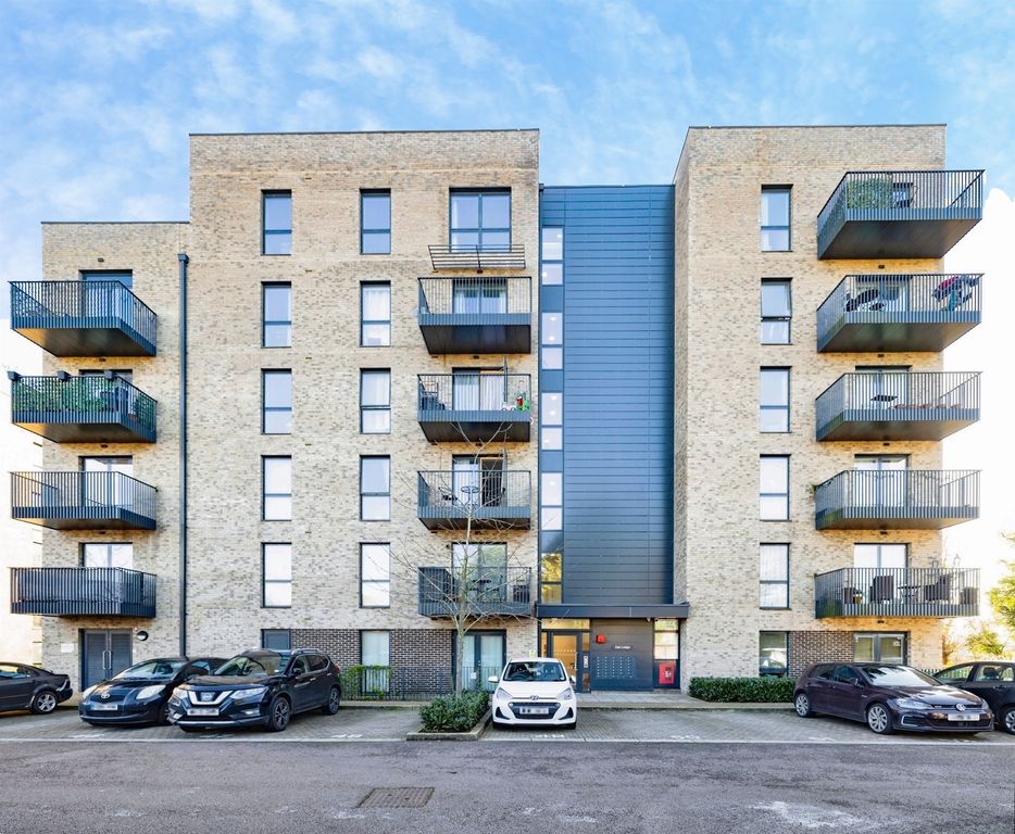 Property photo 1 of 16