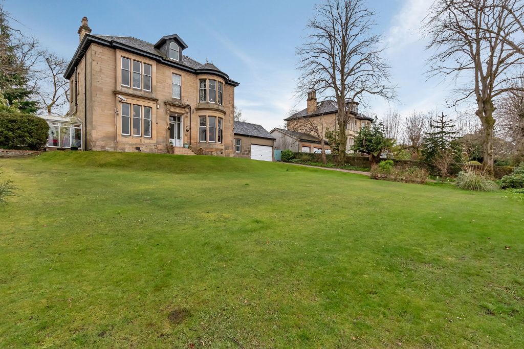 Property photo 1 of 38