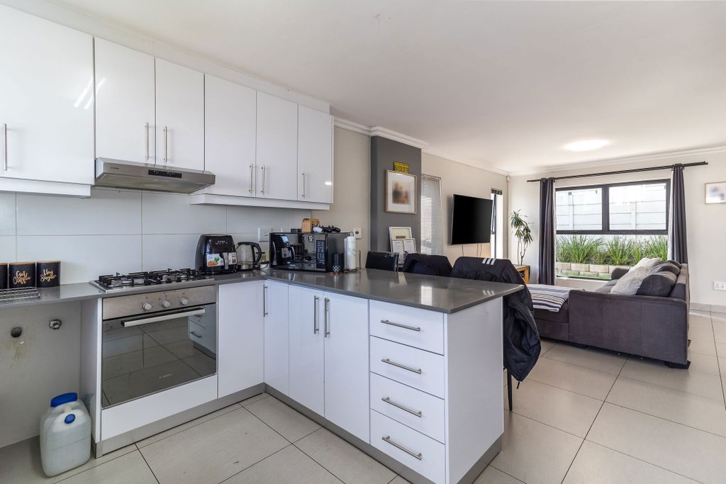 Property photo 3 of 23 1Bc1714349