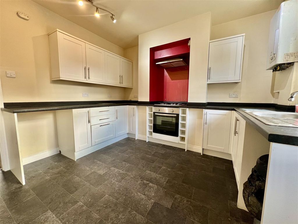 Property photo 3 of 9 Image00008.Jpeg