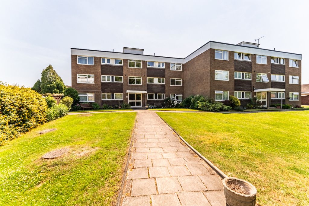 Property photo 1 of 24 5245180